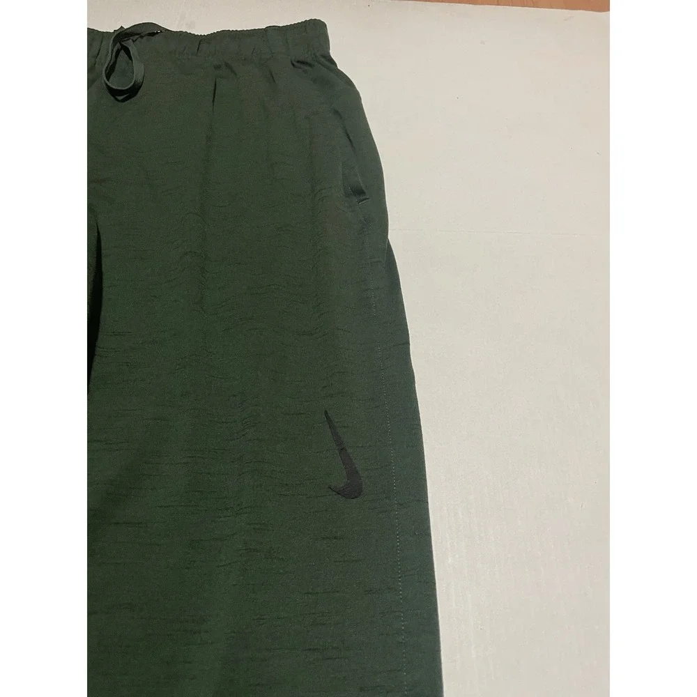 Nike Yoga‎ Pants Mens Small Green Joggers Athletic Training Stretch CZ2208-355